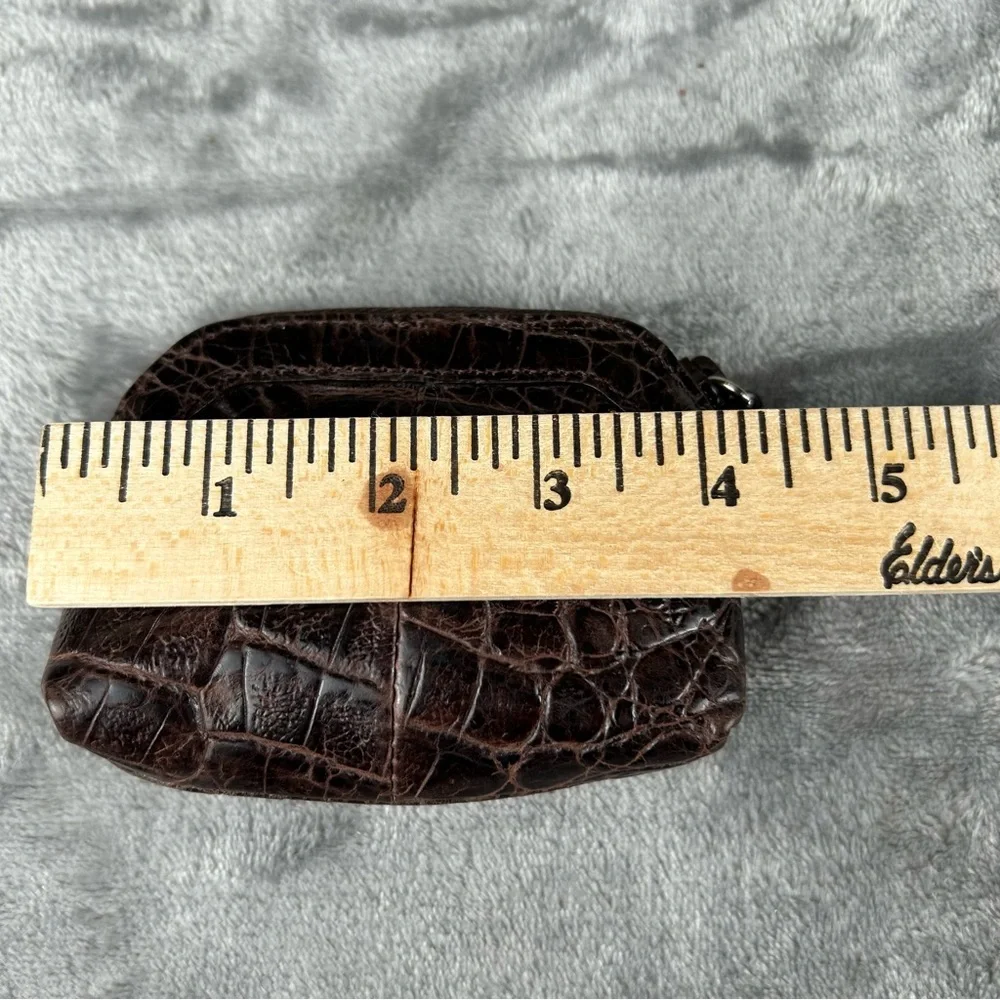 Brighton Brown Croc Embossed Leather Small Coin Purse Heart on Front Zip Top‎